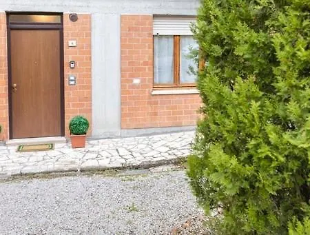 La Casina Di Mira Montepulciano